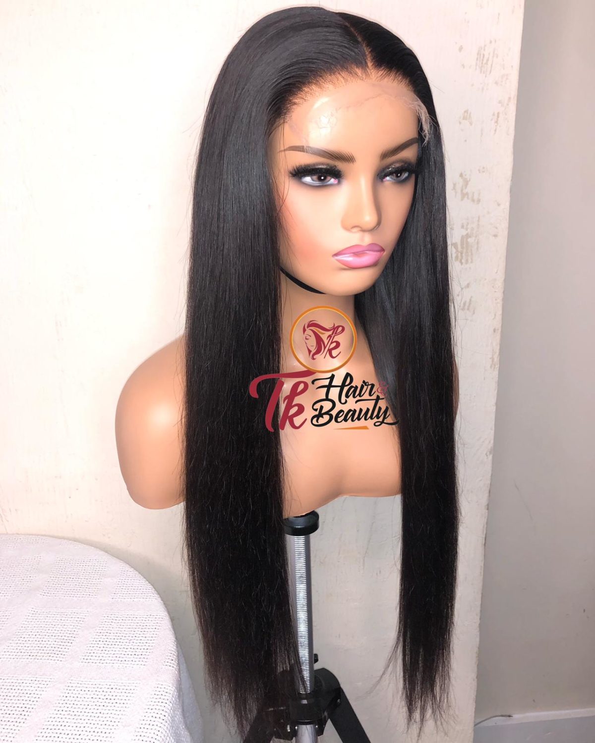 Kemi luxury wig | wig store in the UK | Luxury wig store in USA | Luxury wig store in Canada