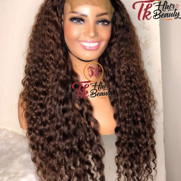 Tyra luxury wig | wig store in the UK | Luxury wig store in USA | Luxury wig store in Canada